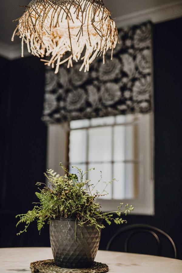 Belle On March - High-end Heritage Holiday home *
